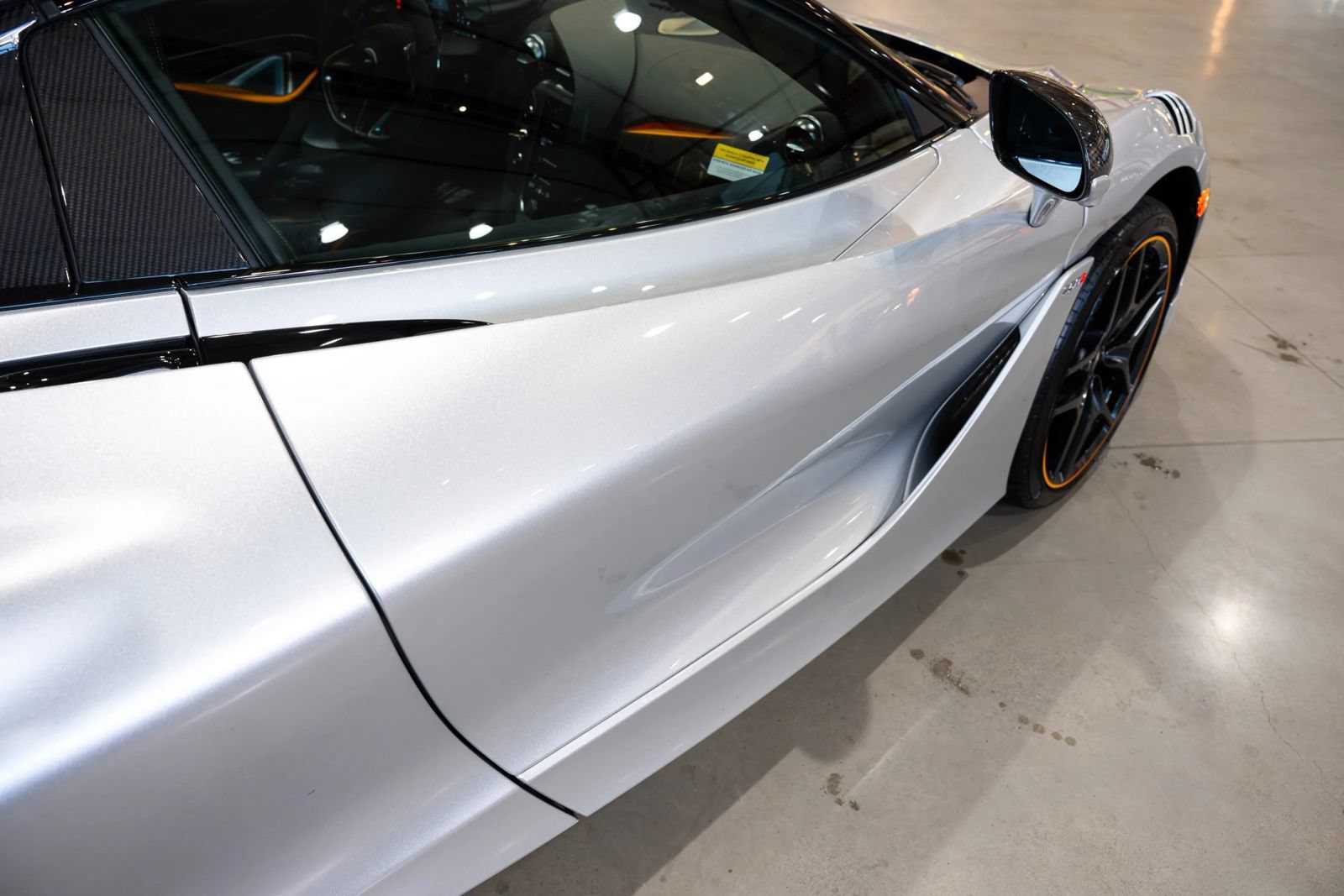 Used 2024 McLaren 750S Spider photo 13