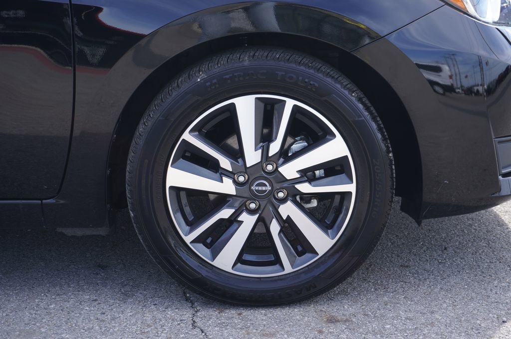 2024 Nissan Versa SV