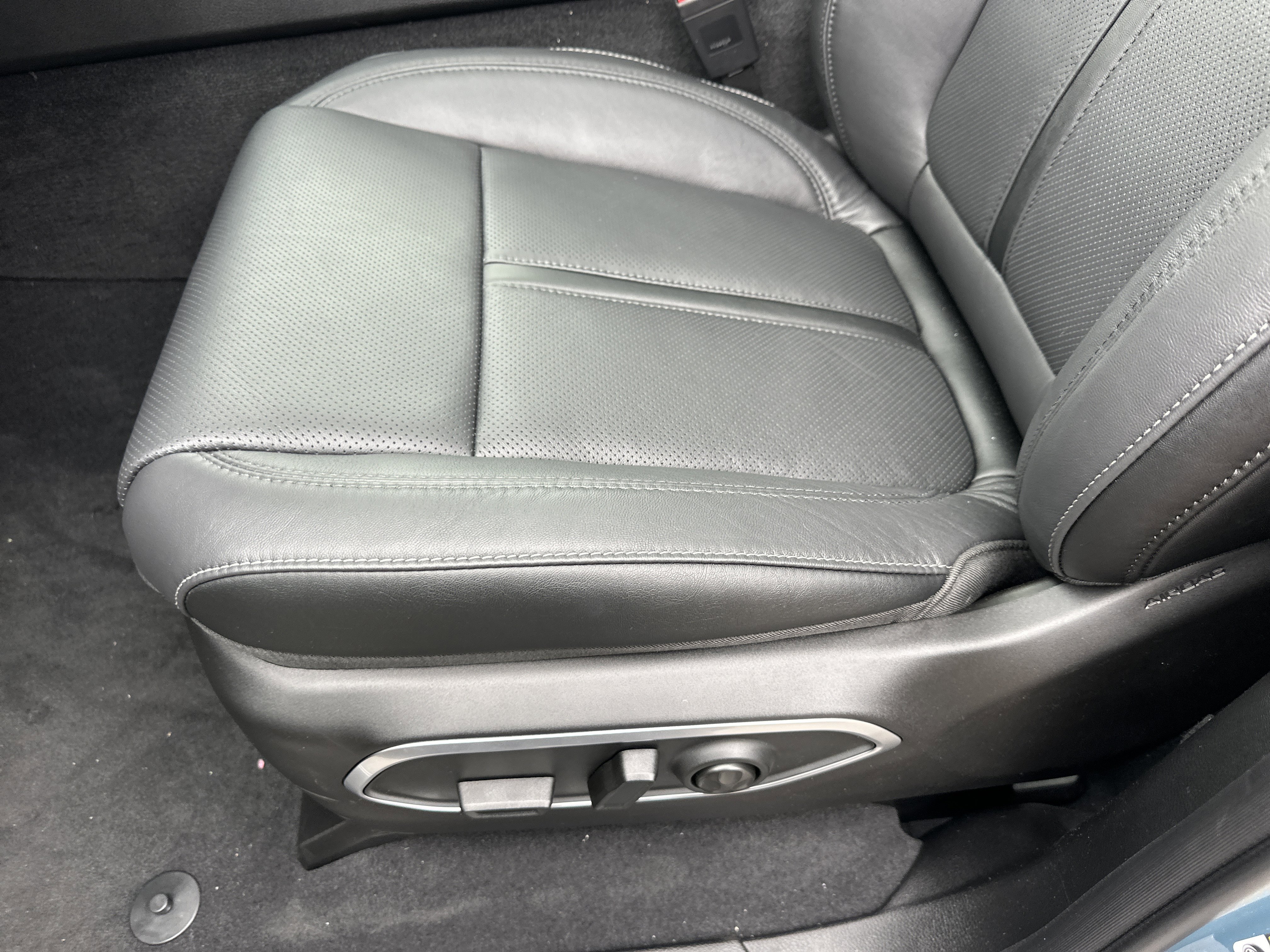 2026 Jeep Grand Wagoneer Limited