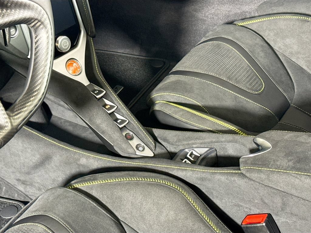 New 2027 McLaren 750S Spider photo 9