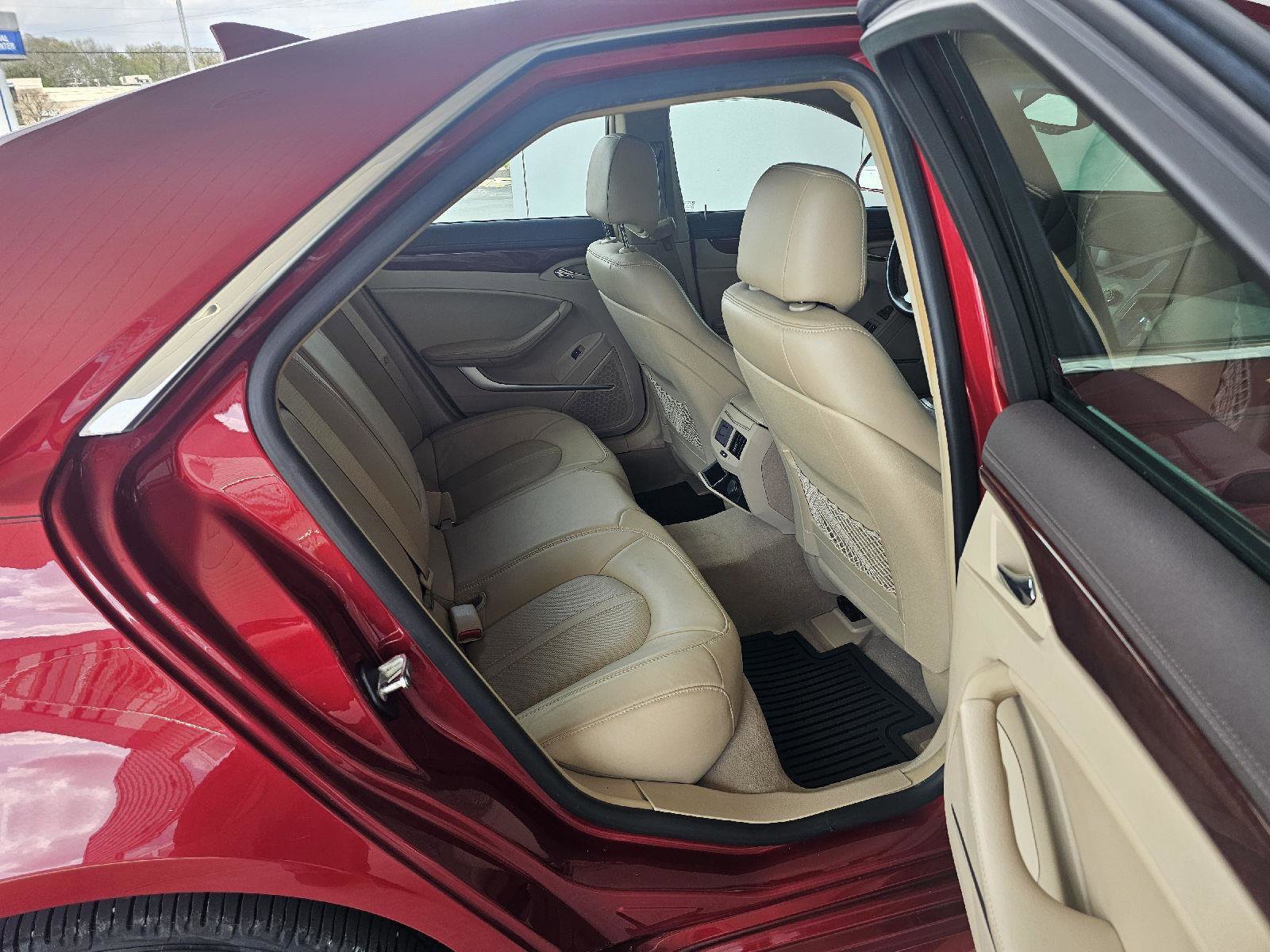 2011 Cadillac CTS Luxury