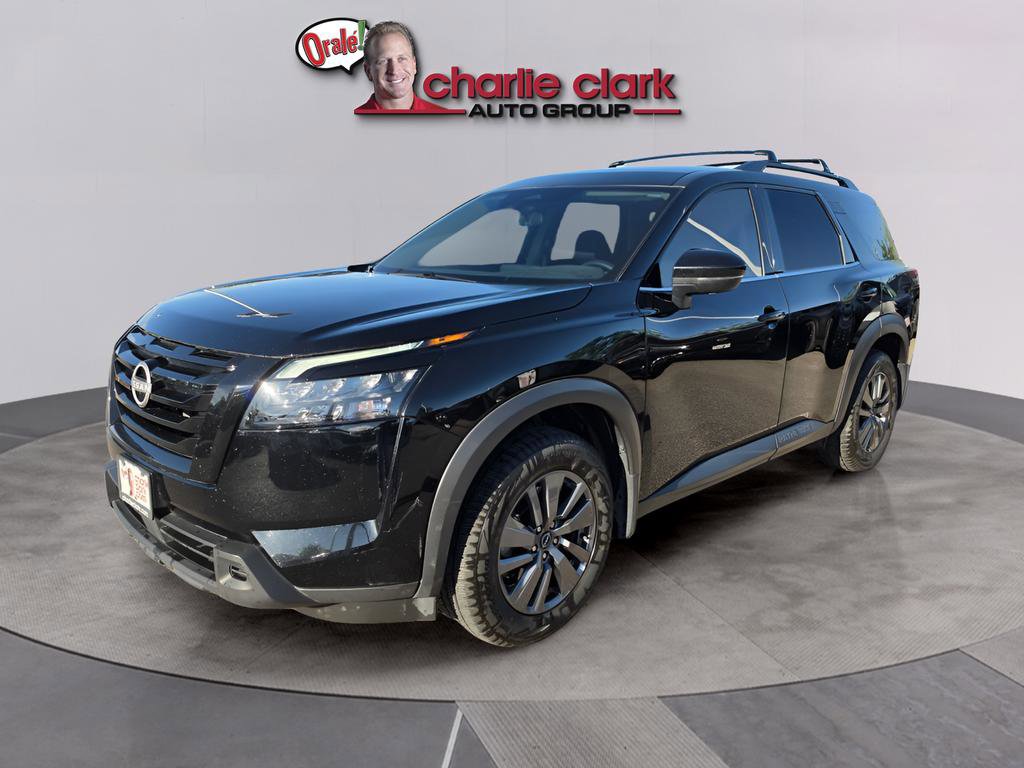 Used 2024 Nissan Pathfinder SV w/ Black Appearance Package