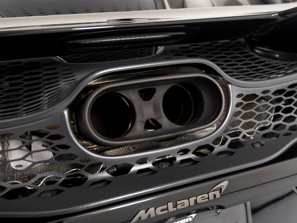 Used 2025 McLaren 750S Spider photo 48