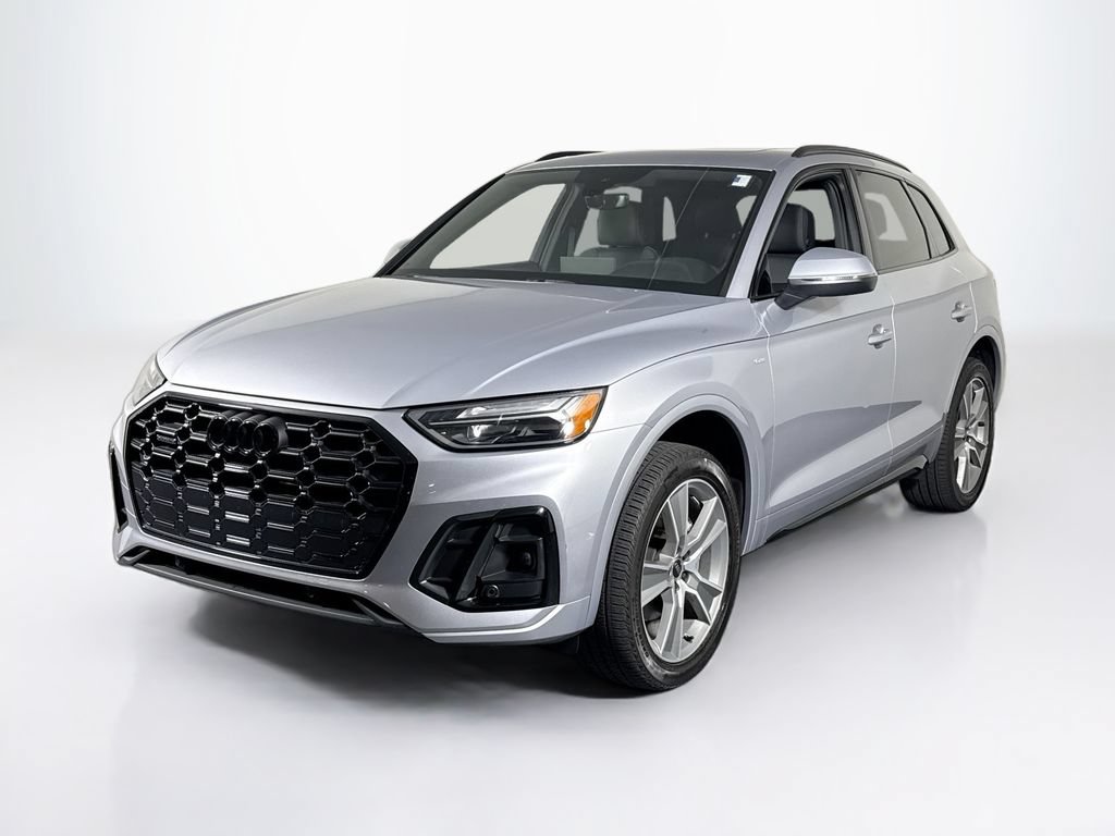 Used 2025 Audi Q5 2.0T Premium w/ Convenience Plus Package