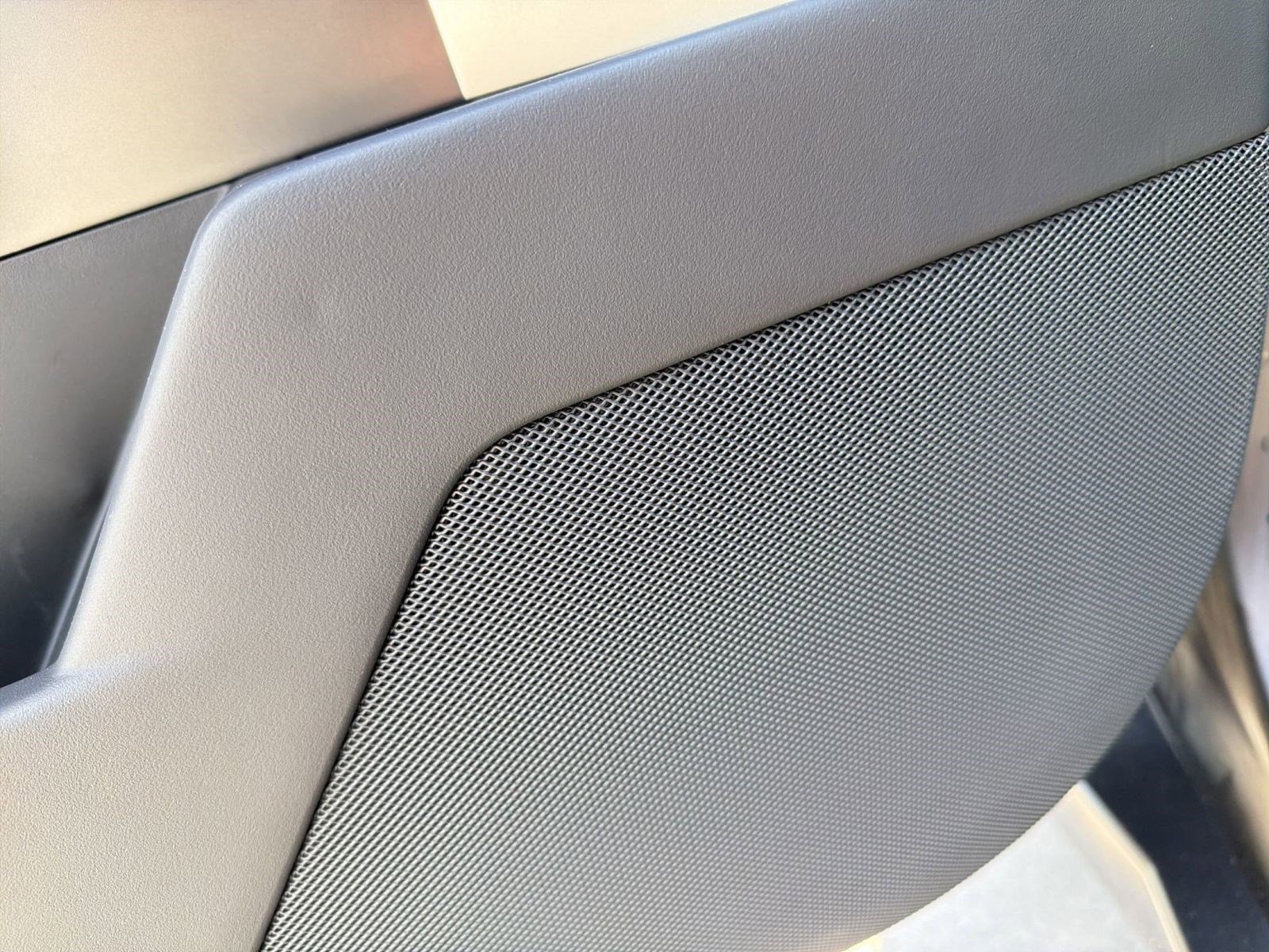 2024 Tesla Cybertruck AWD Crew Cab