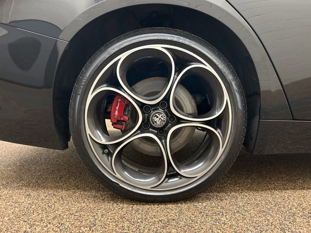 2024 Alfa Romeo Giulia Veloce