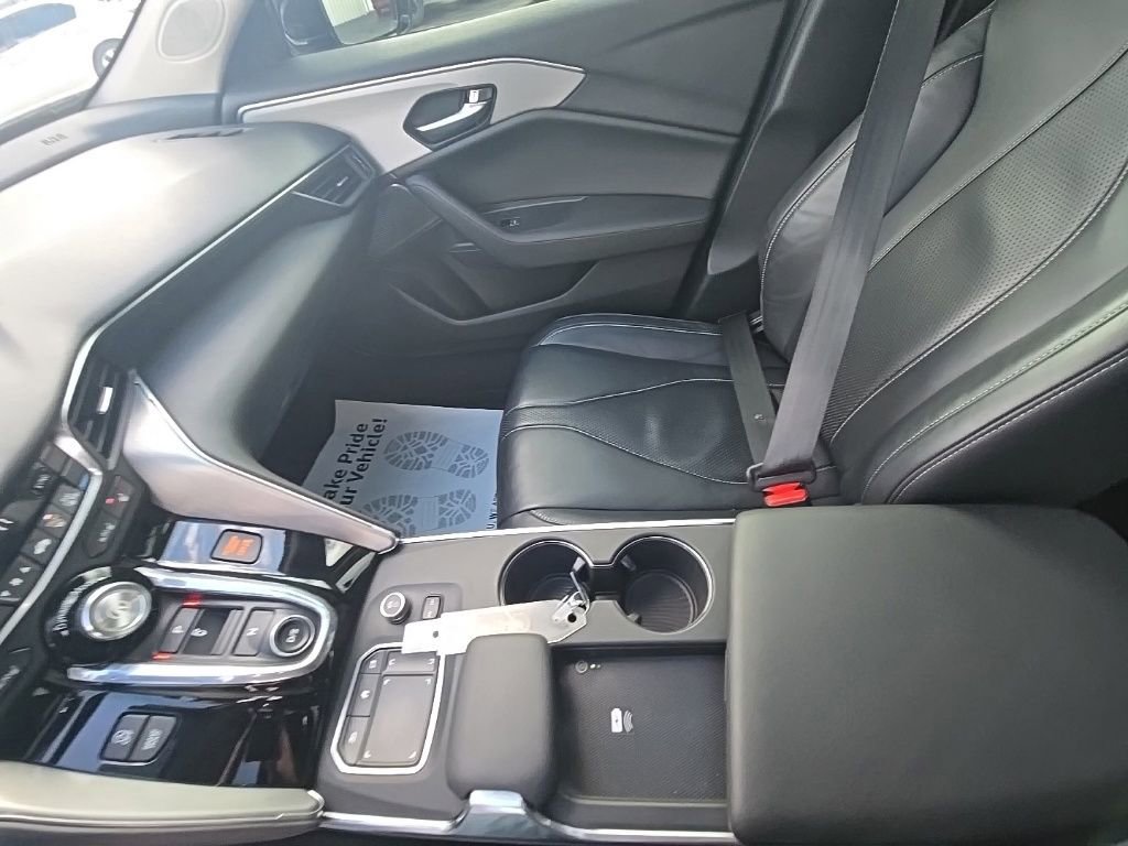 2024 Acura TLX w/ Technology Package