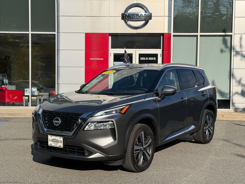 Used 2023 Nissan Rogue SL