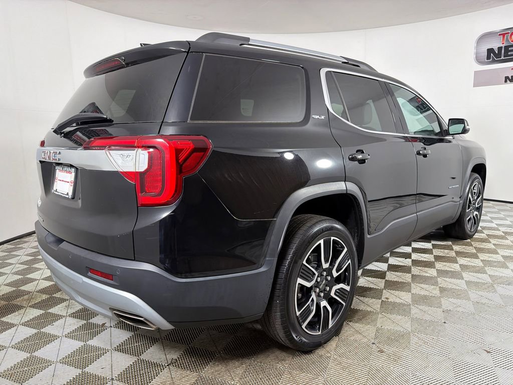 2022 GMC Acadia SLT