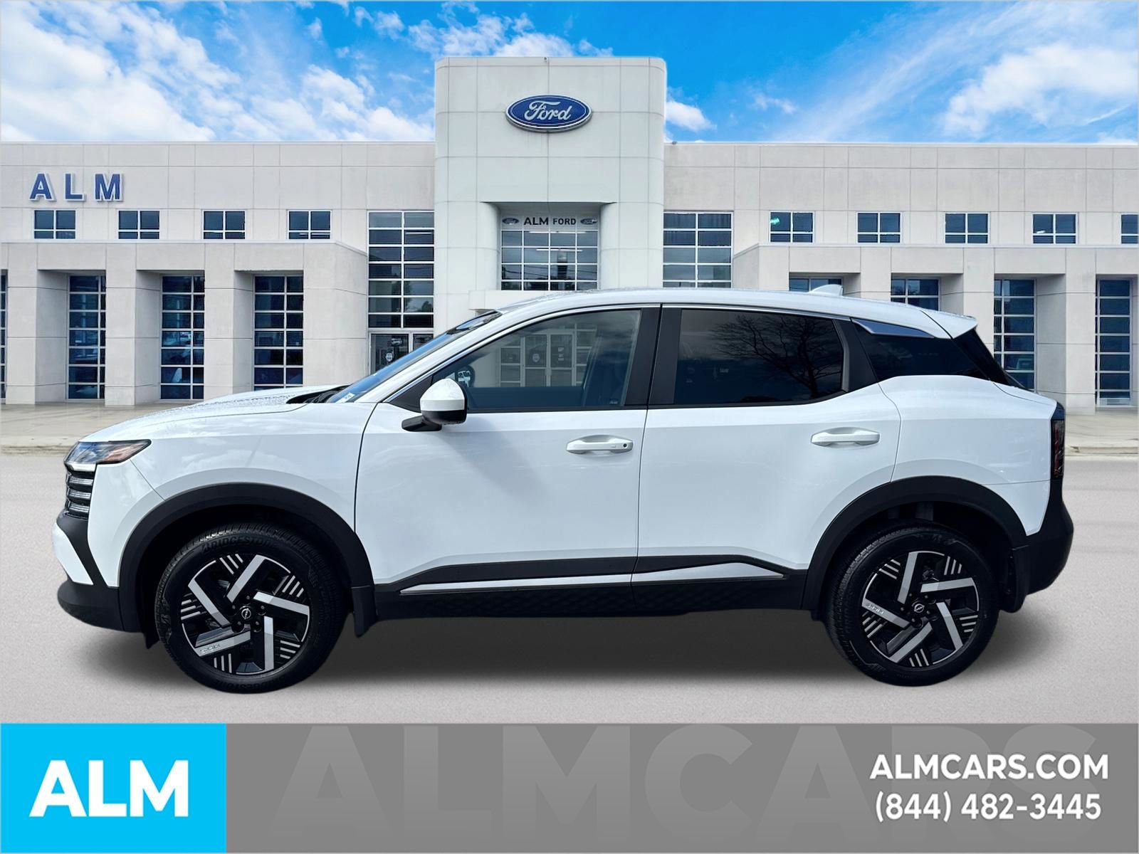 2025 Nissan Kicks SV