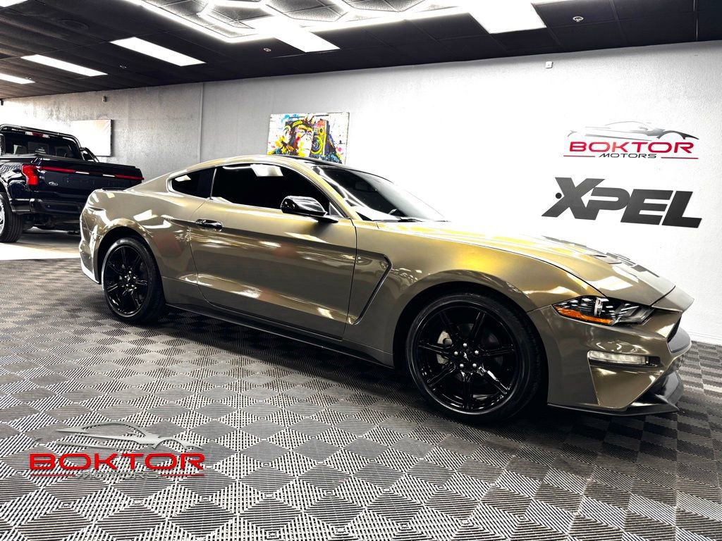 2020 Ford Mustang Coupe