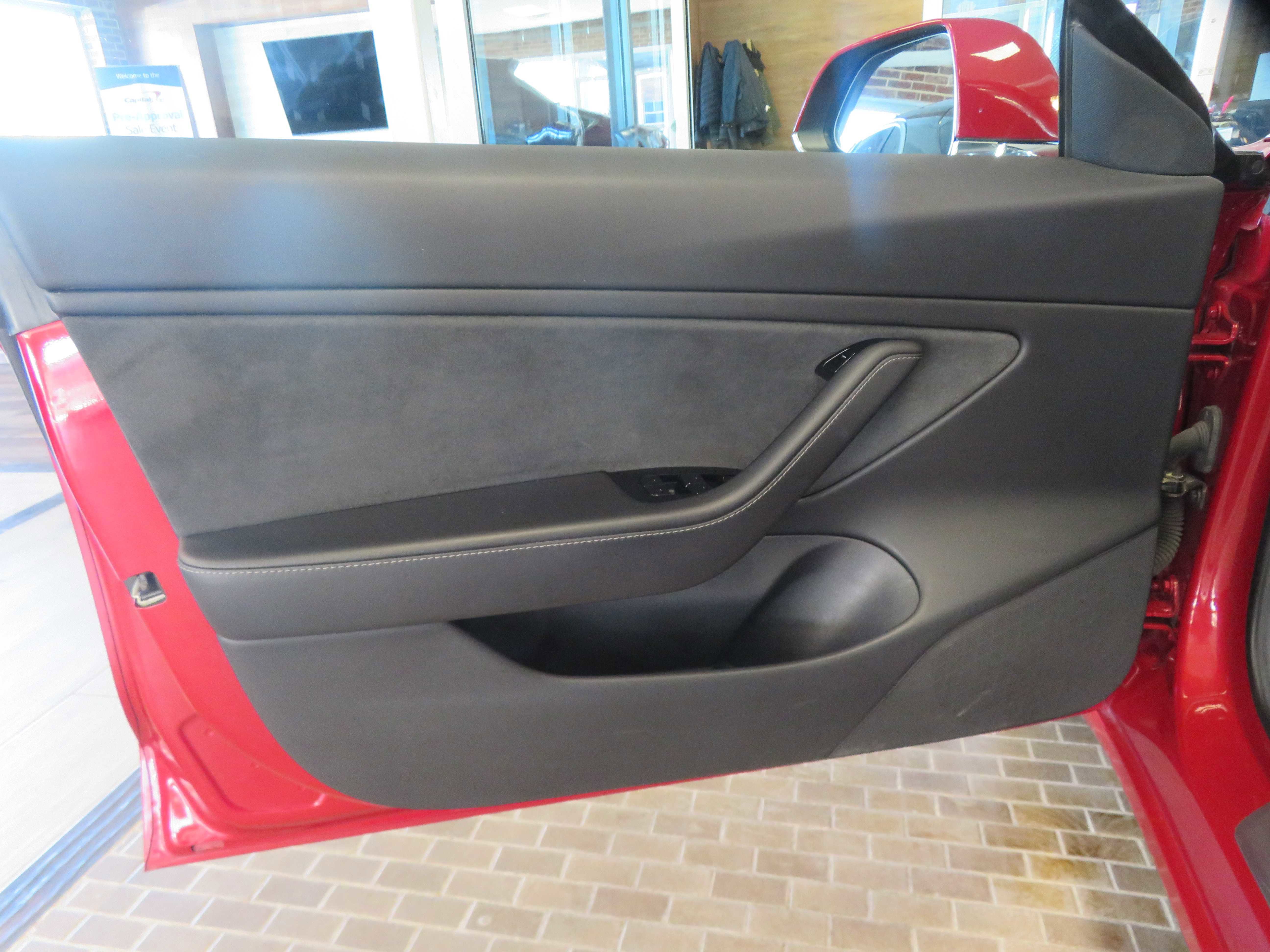 2018 Tesla Model 3 Performance