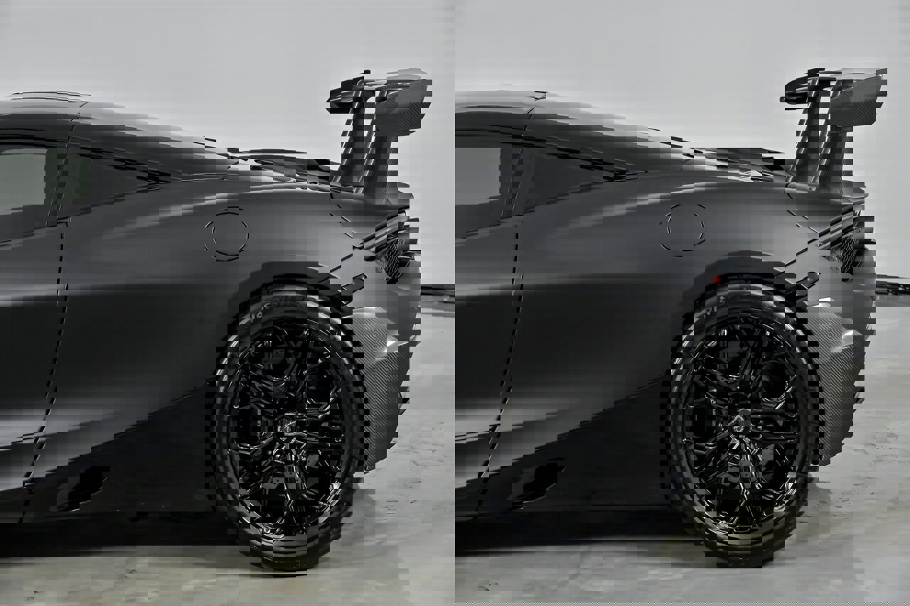 Used 2019 McLaren 720S photo 12