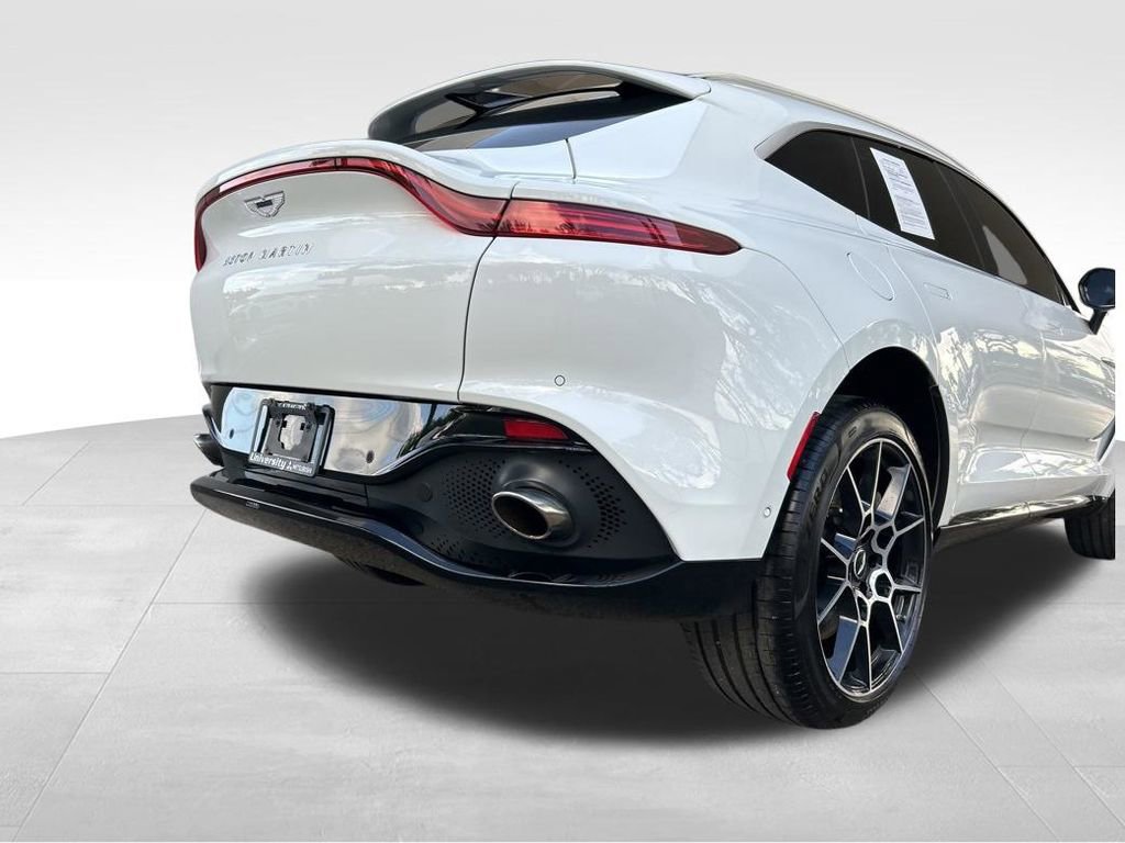 2021 Aston Martin DBX