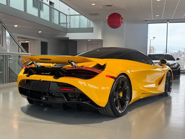 Used 2019 McLaren 720S Performance photo 10