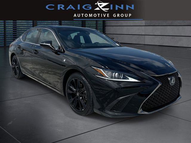 Certified 2022 Lexus ES 350 F Sport w/ Accessory Package 2