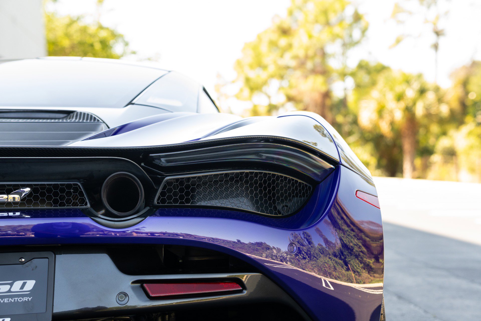 Used 2020 McLaren 720S photo 17