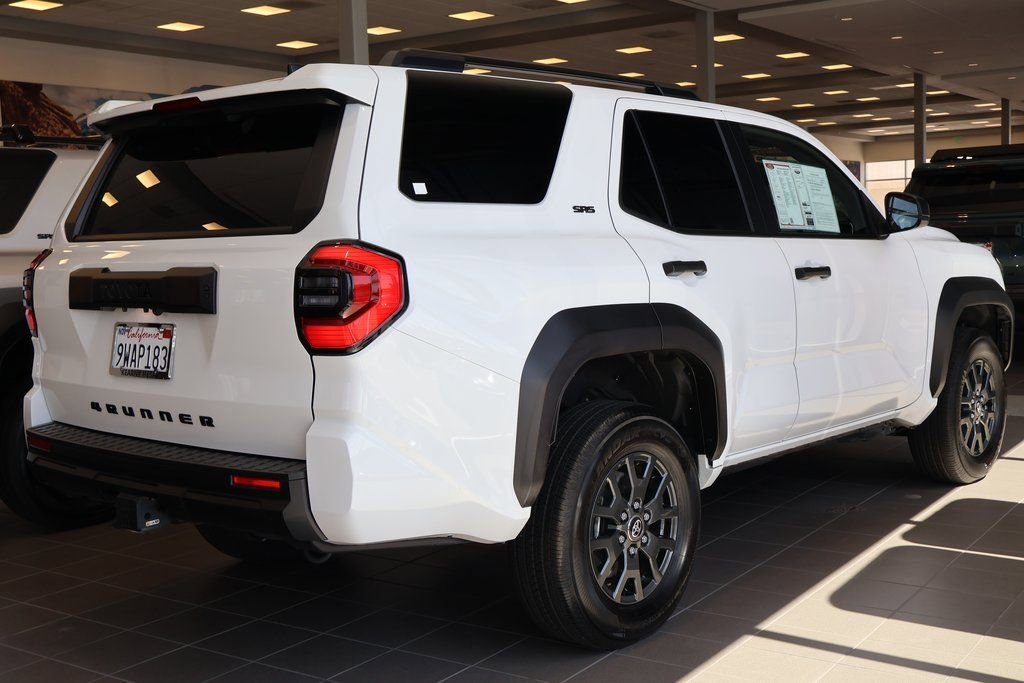 2025 Toyota 4Runner SR5