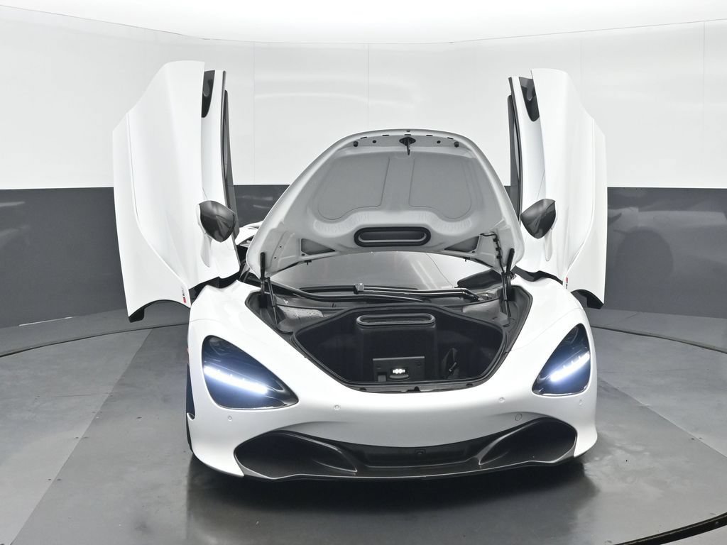 Used 2020 McLaren 720S Performance photo 39