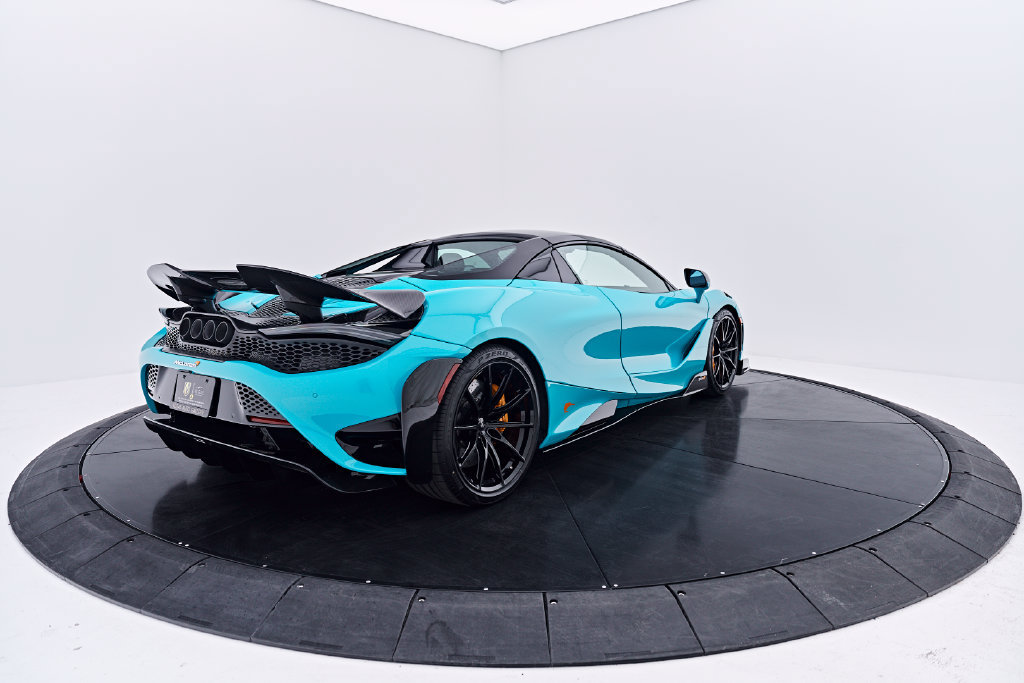 Used 2022 McLaren 765LT photo 22