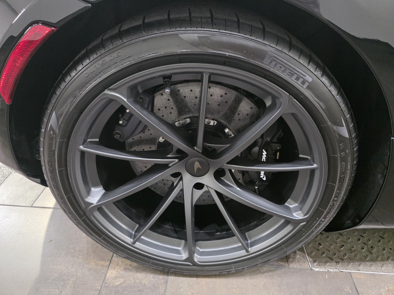 New 2026 McLaren 750S Coupe photo 16