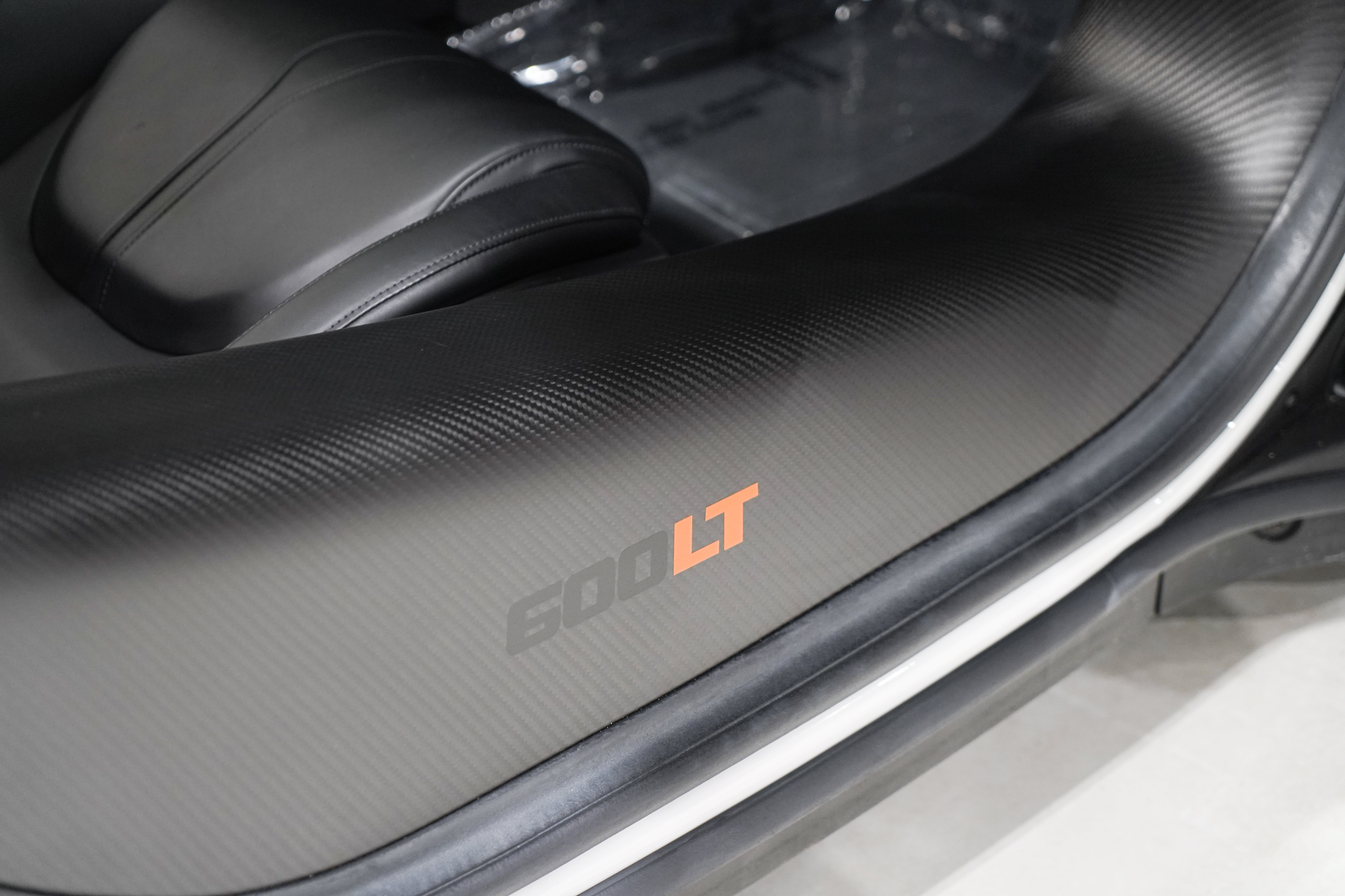 Used 2020 McLaren 600LT Spider photo 20