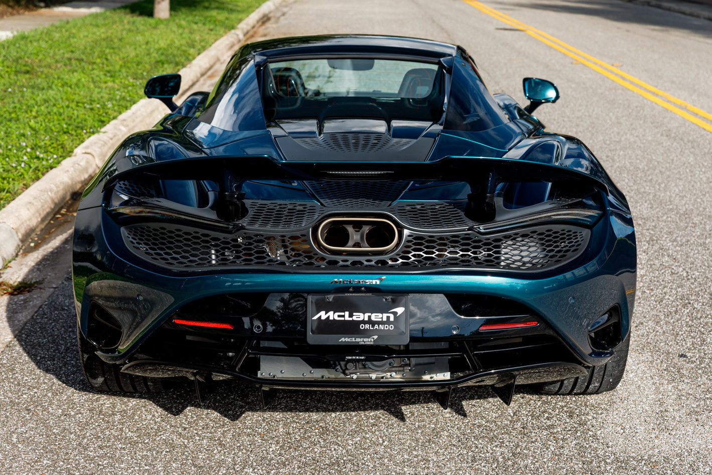 New 2027 McLaren 750S Spider photo 10
