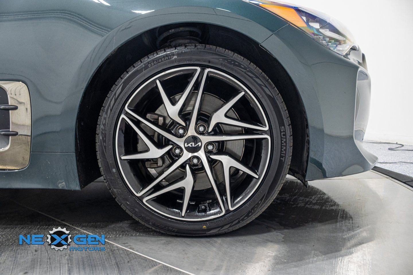 2023 Kia Stinger GT-Line