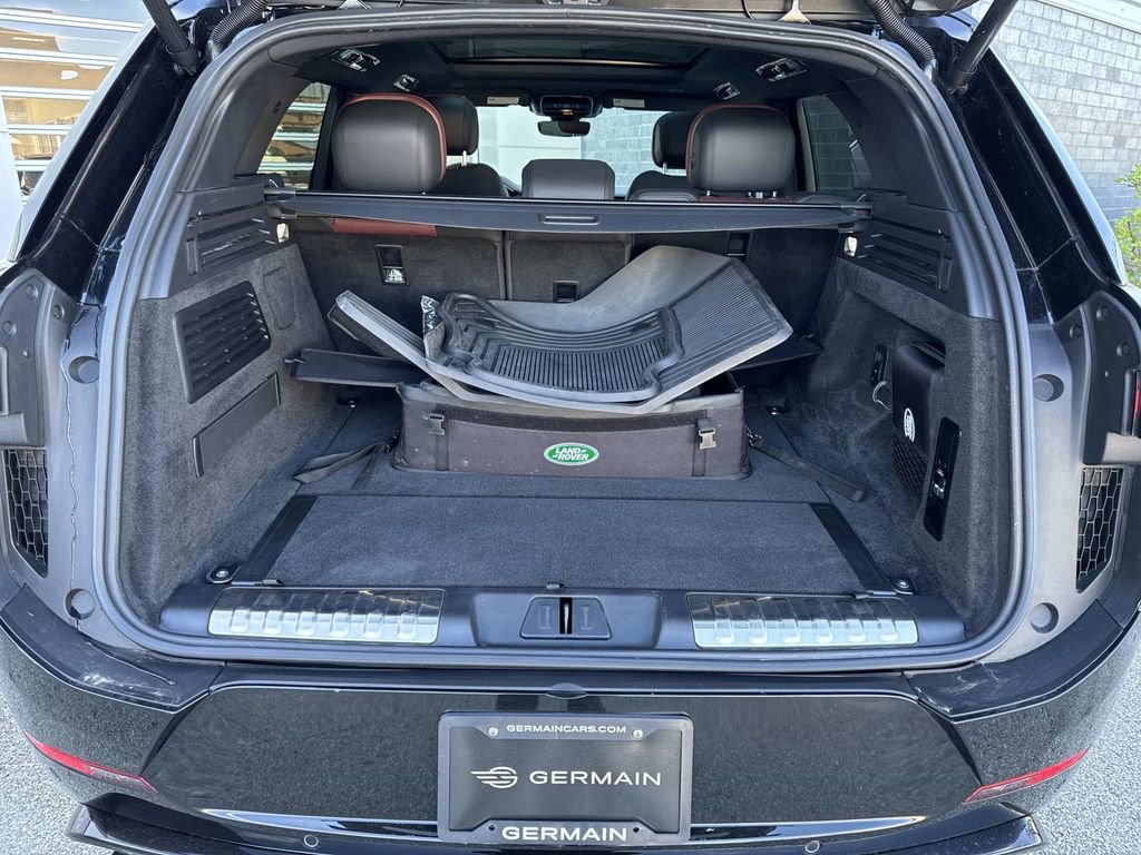 2025 Land Rover Range Rover Sport Dynamic SE