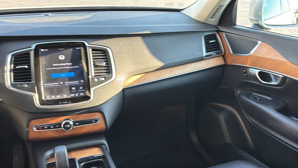 2023 Volvo Xc90 B6 Core