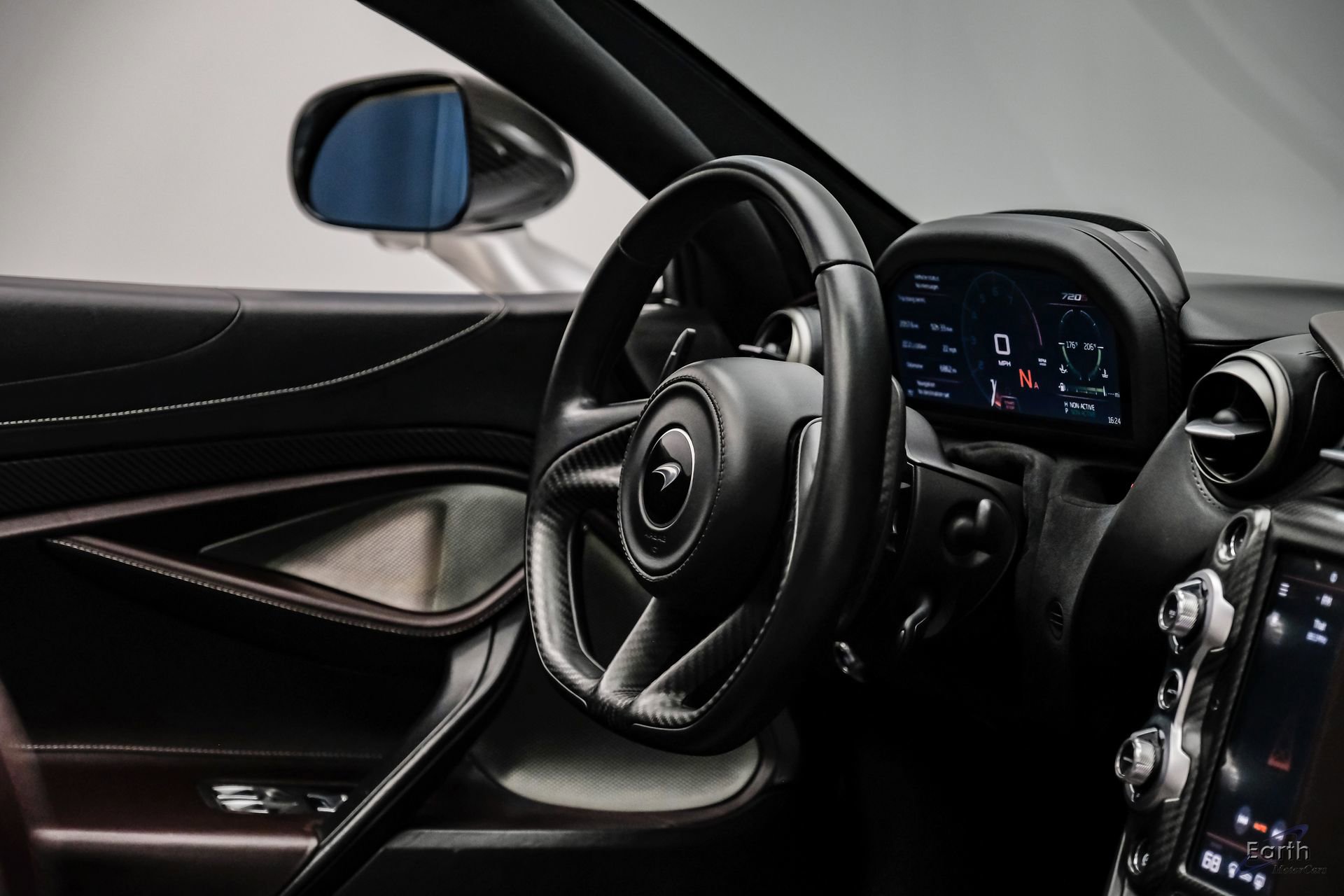 Used 2020 McLaren 720S Luxury photo 65