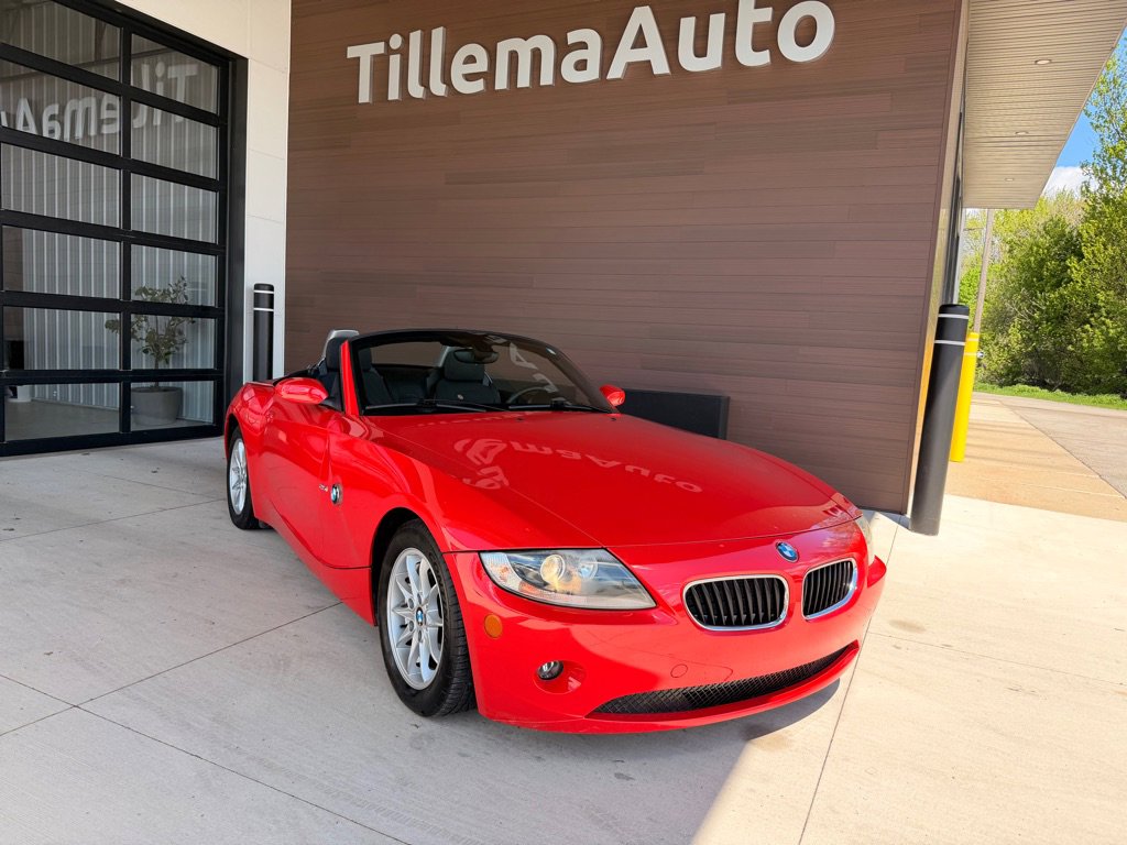 Used 2005 BMW Z4 2.5i