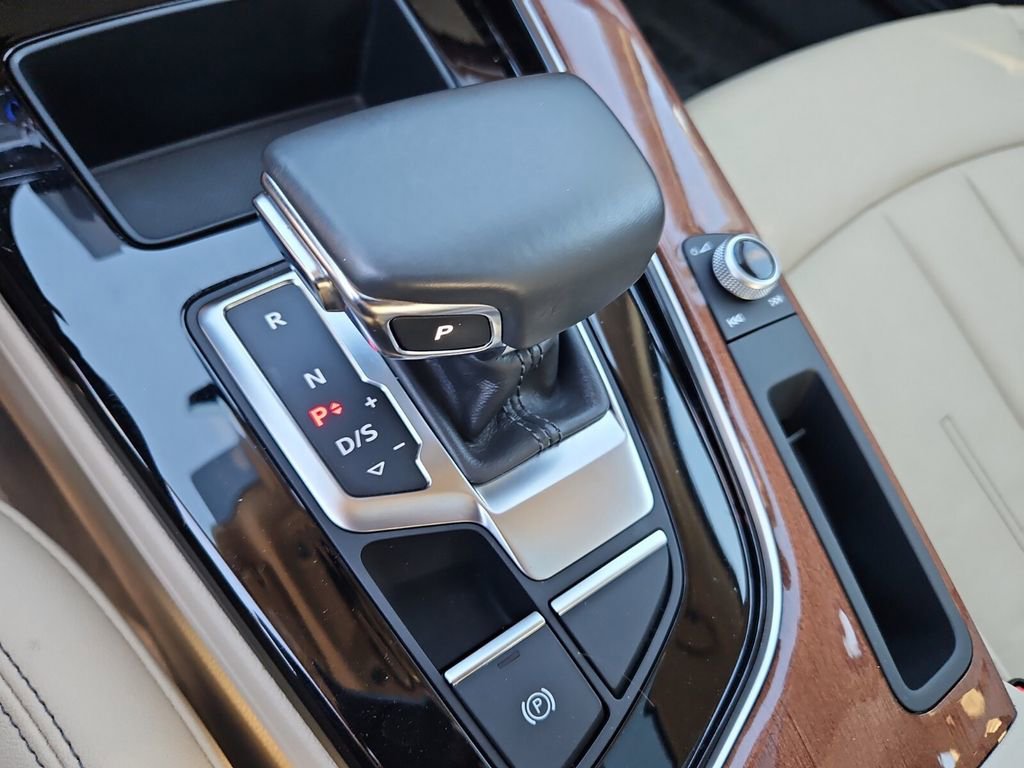 2020 Audi A4 2.0T Premium