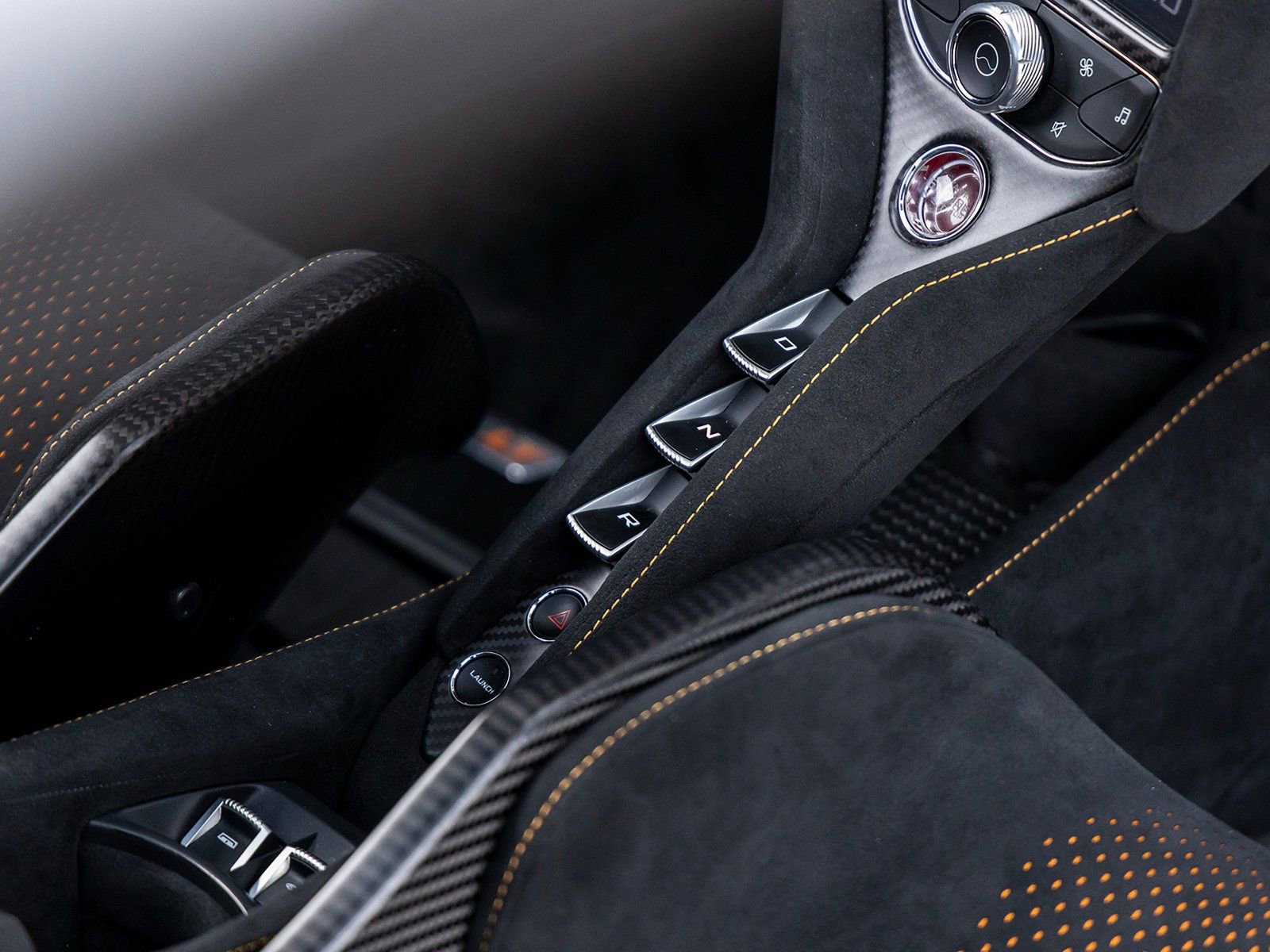 Used 2022 McLaren 765LT photo 36