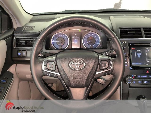 2016 Toyota Camry XLE