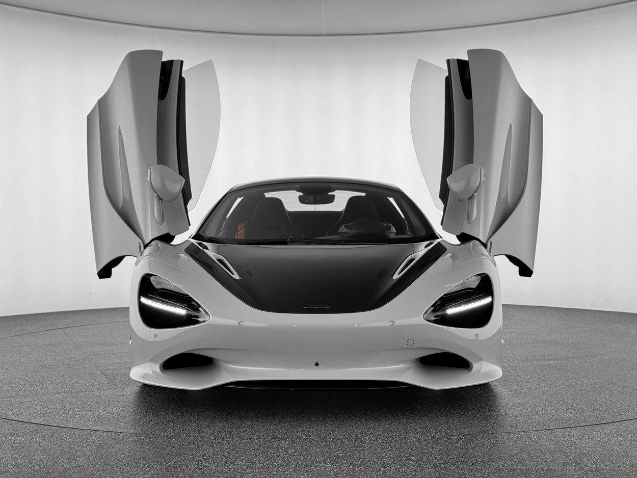Used 2026 McLaren 750S Spider photo 10