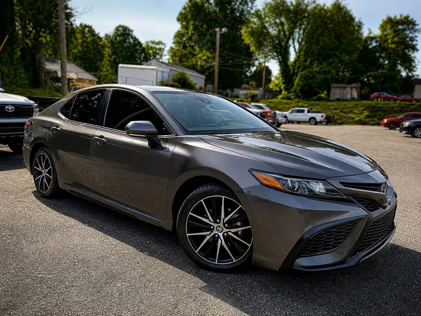 Used 2024 Toyota Camry SE w/ Convenience Package