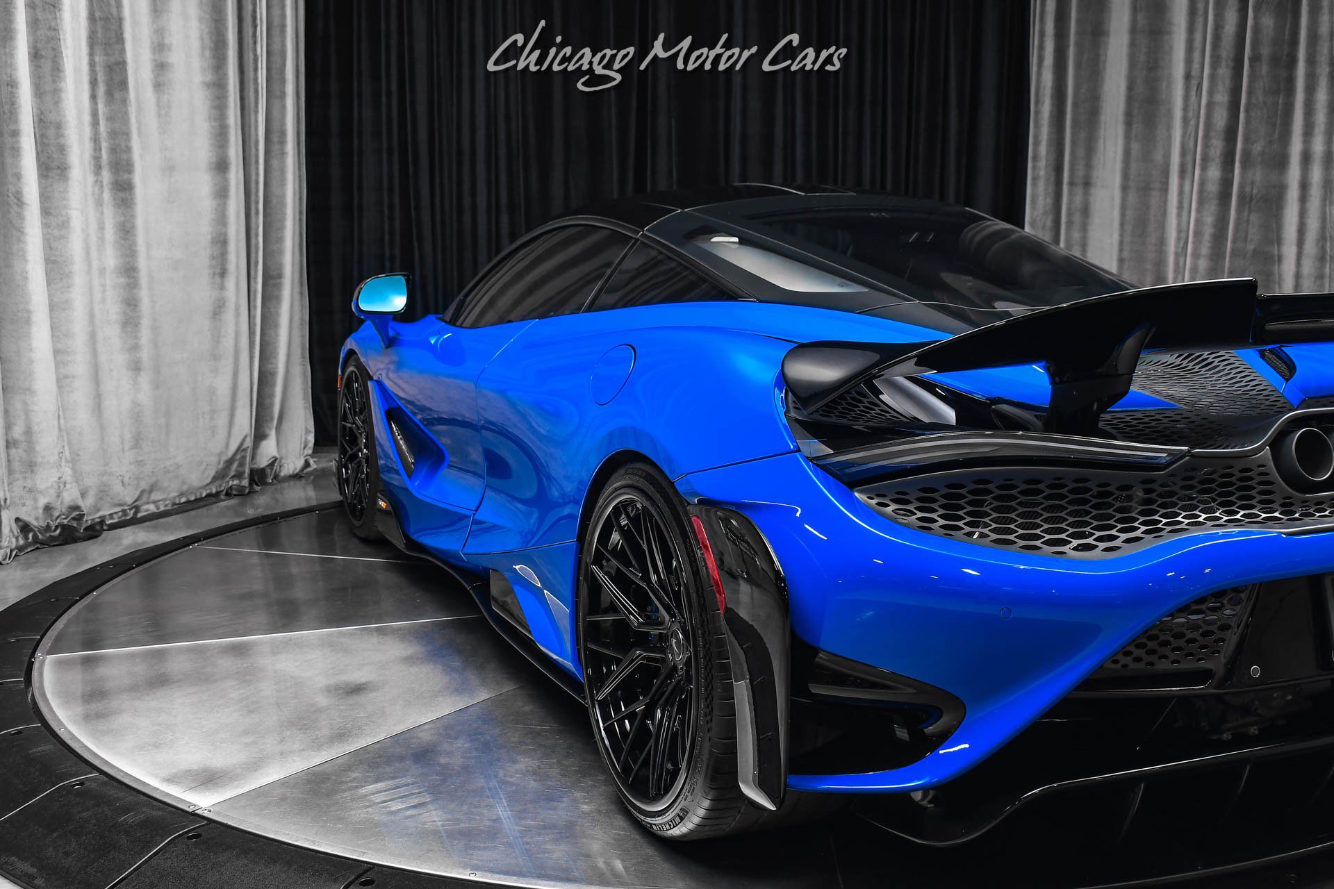 Used 2021 McLaren 765LT photo 40