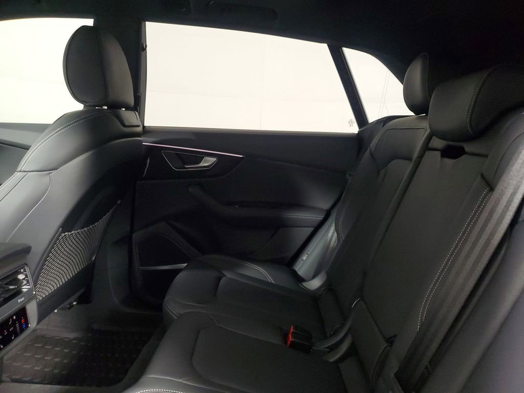 2026 Audi Q8 Prestige