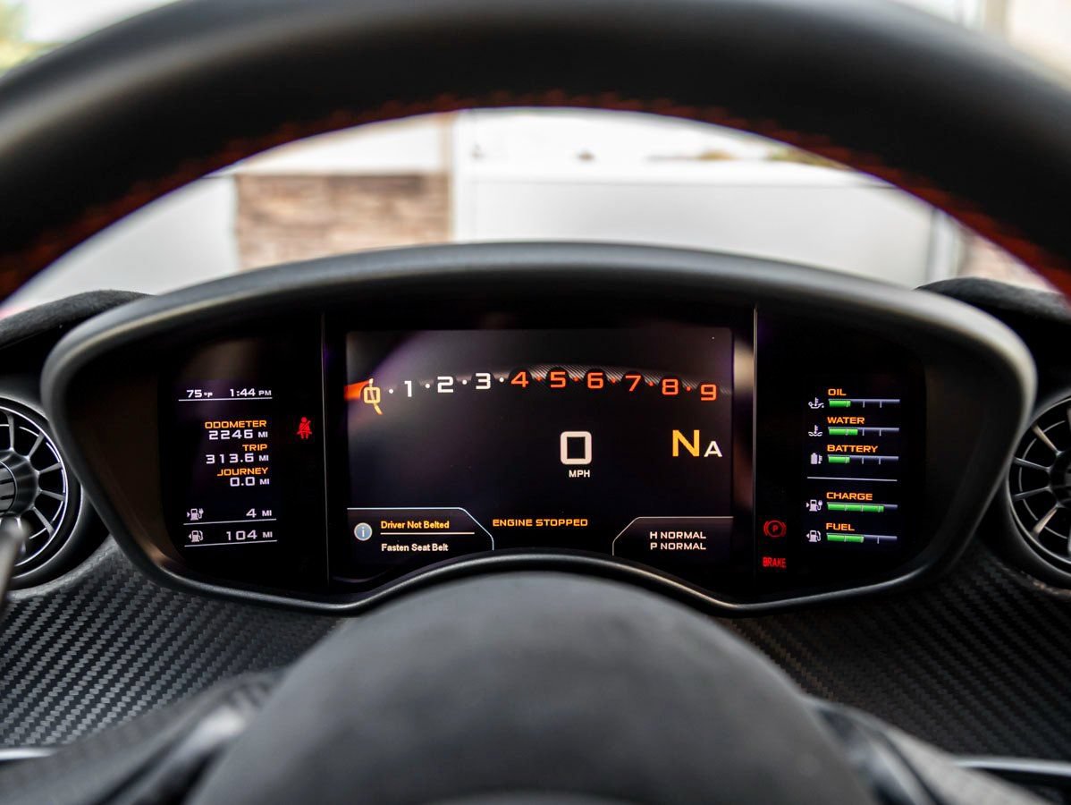 Used 2015 McLaren P1 photo 16