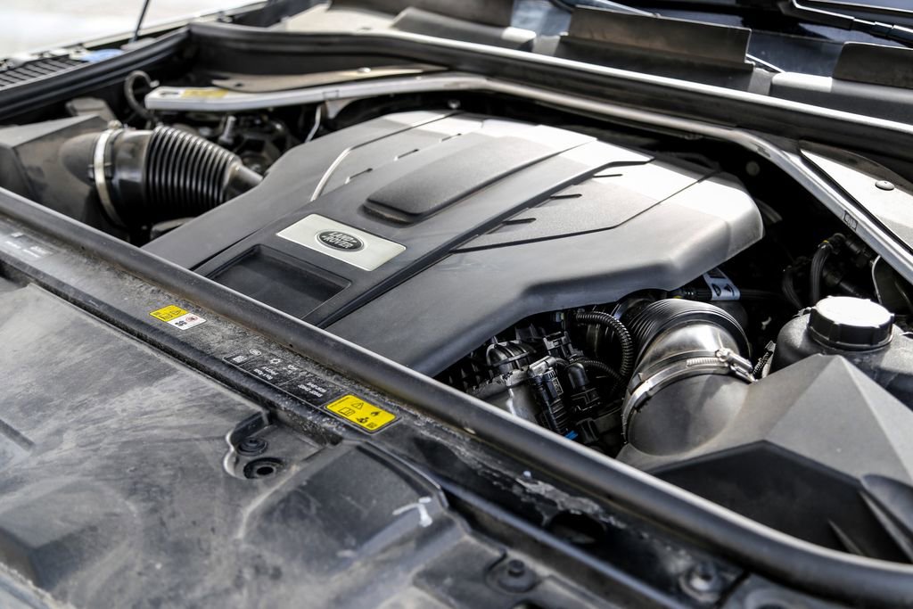 2023 Land Rover Range Rover SE