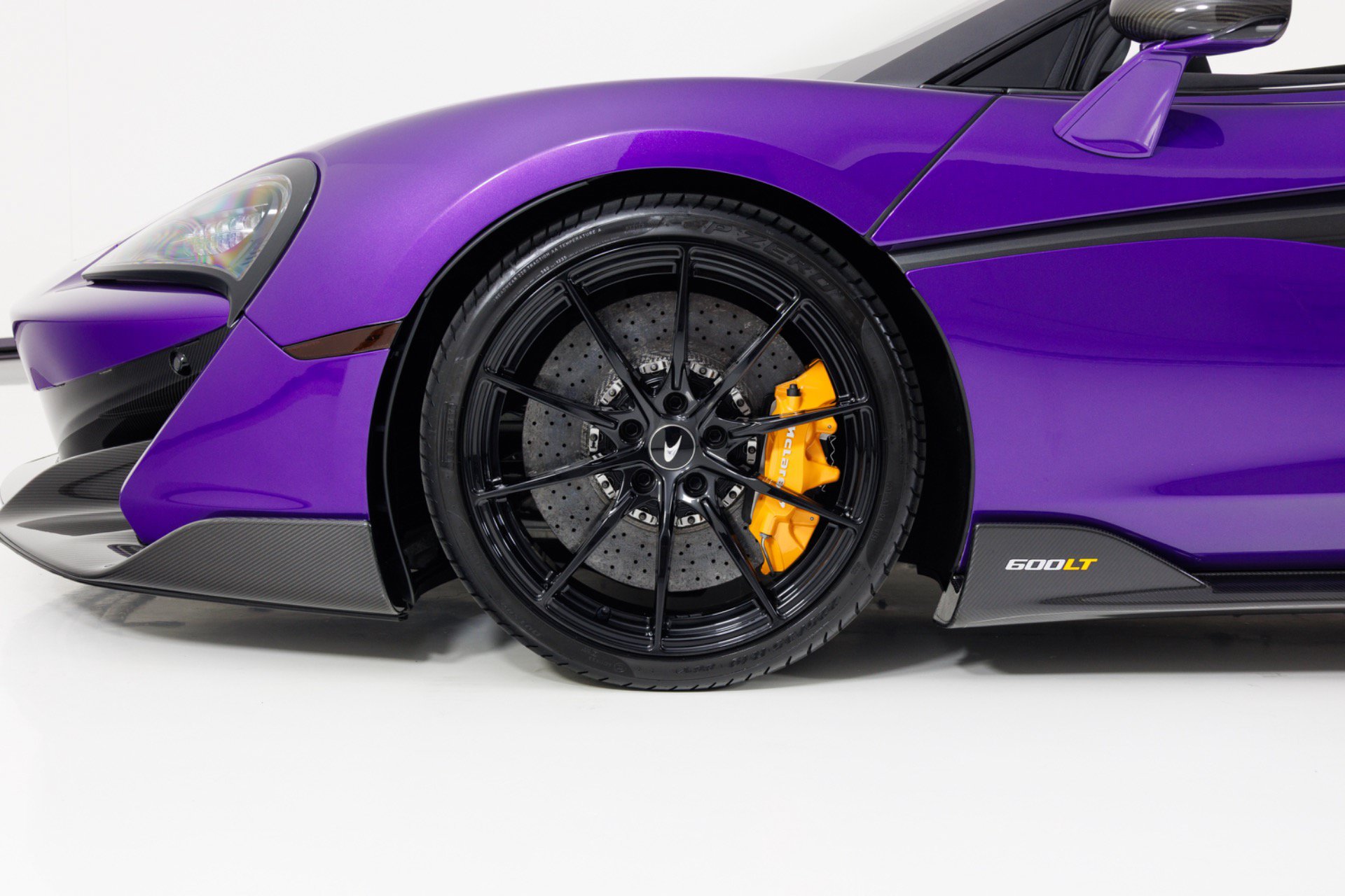 Used 2020 McLaren 600LT Spider photo 12