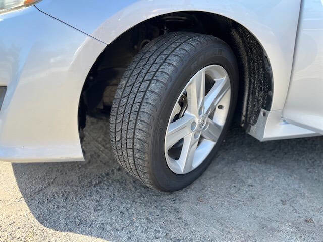 2014 Toyota Camry SE