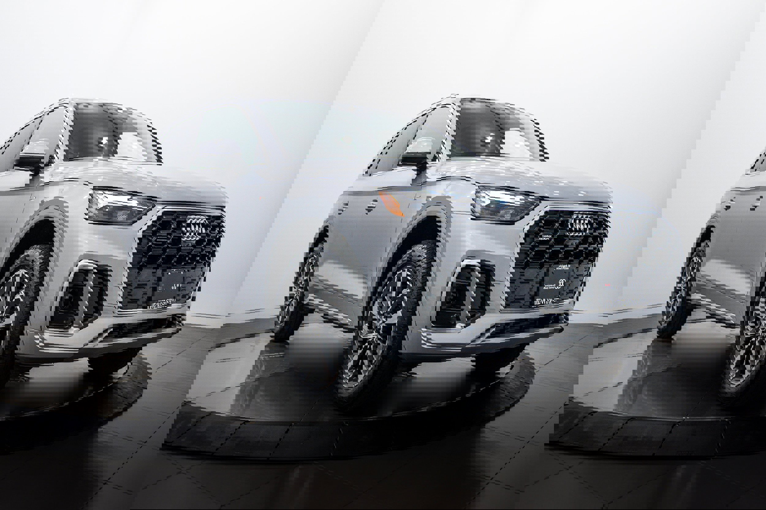 Certified 2023 Audi Q5 2.0T Premium Plus w/ Premium Plus Package