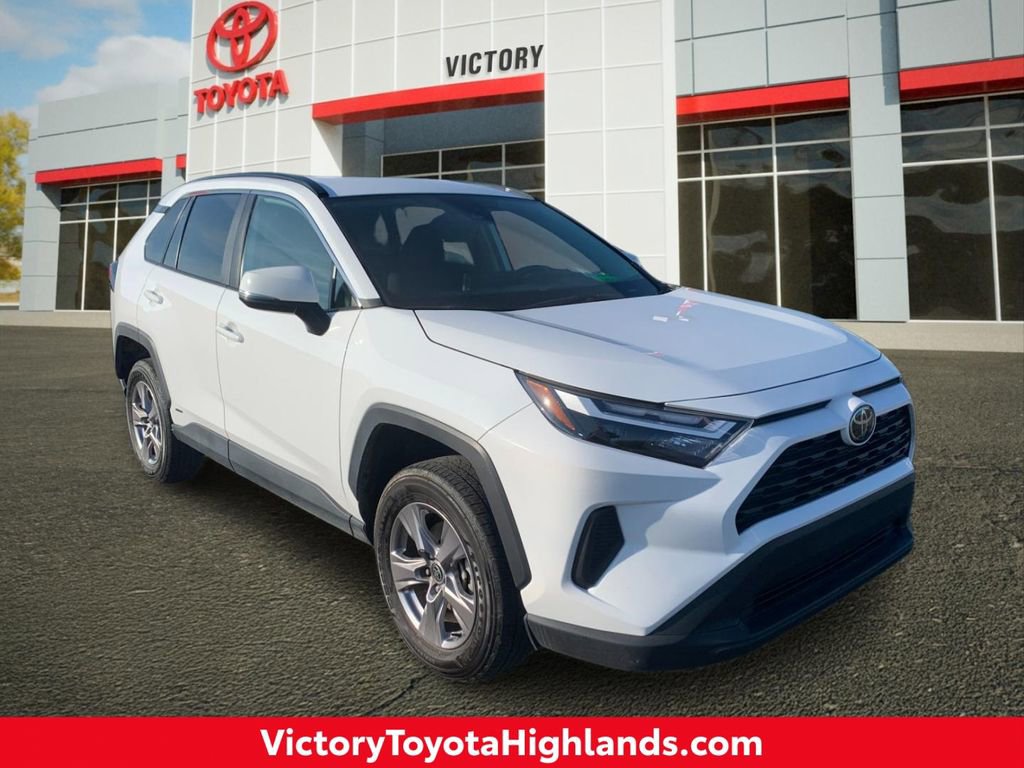 Used 2025 Toyota RAV4 XLE