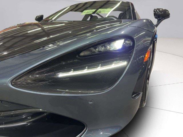 Used 2018 McLaren 720S photo 25