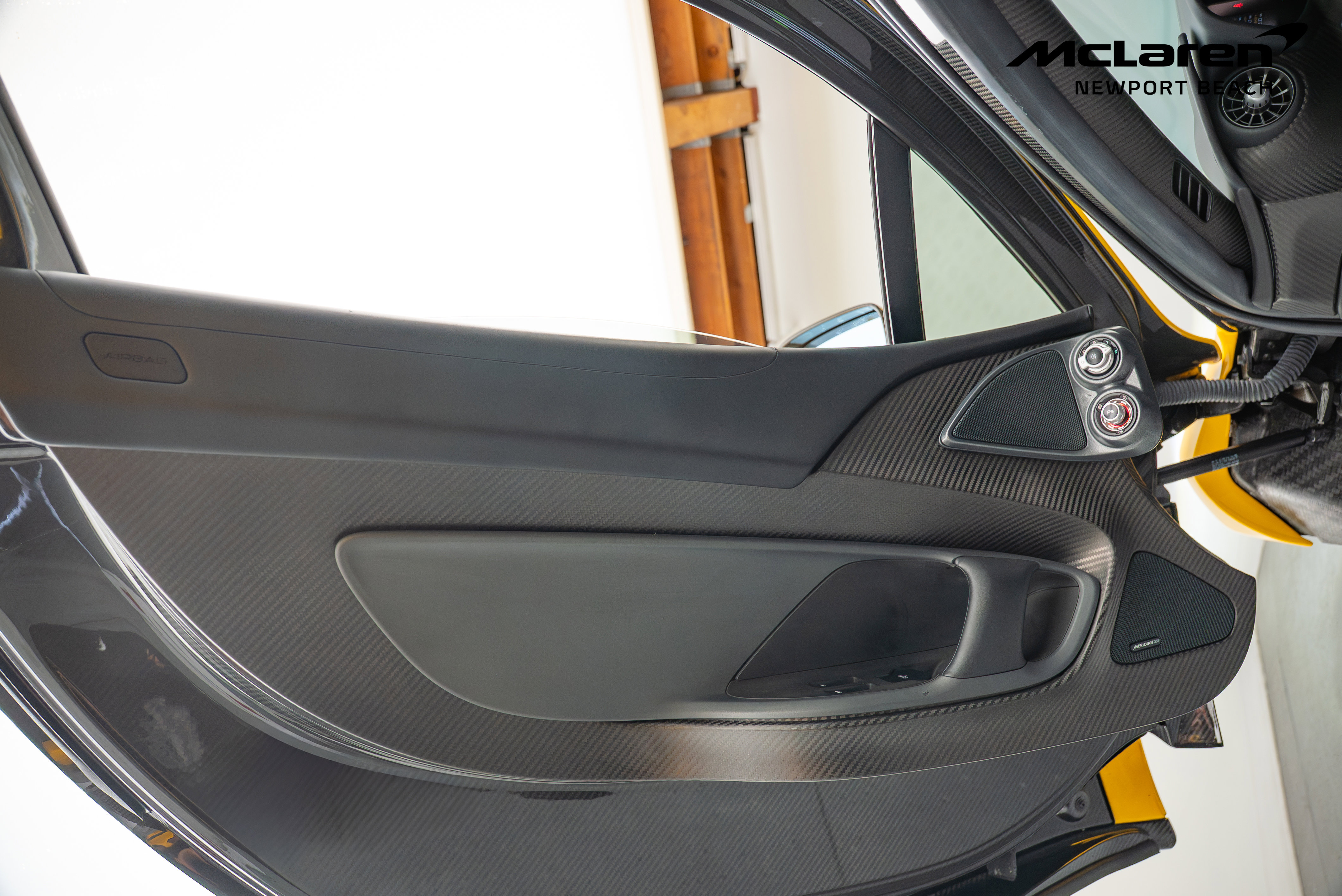 Used 2014 McLaren P1 photo 49