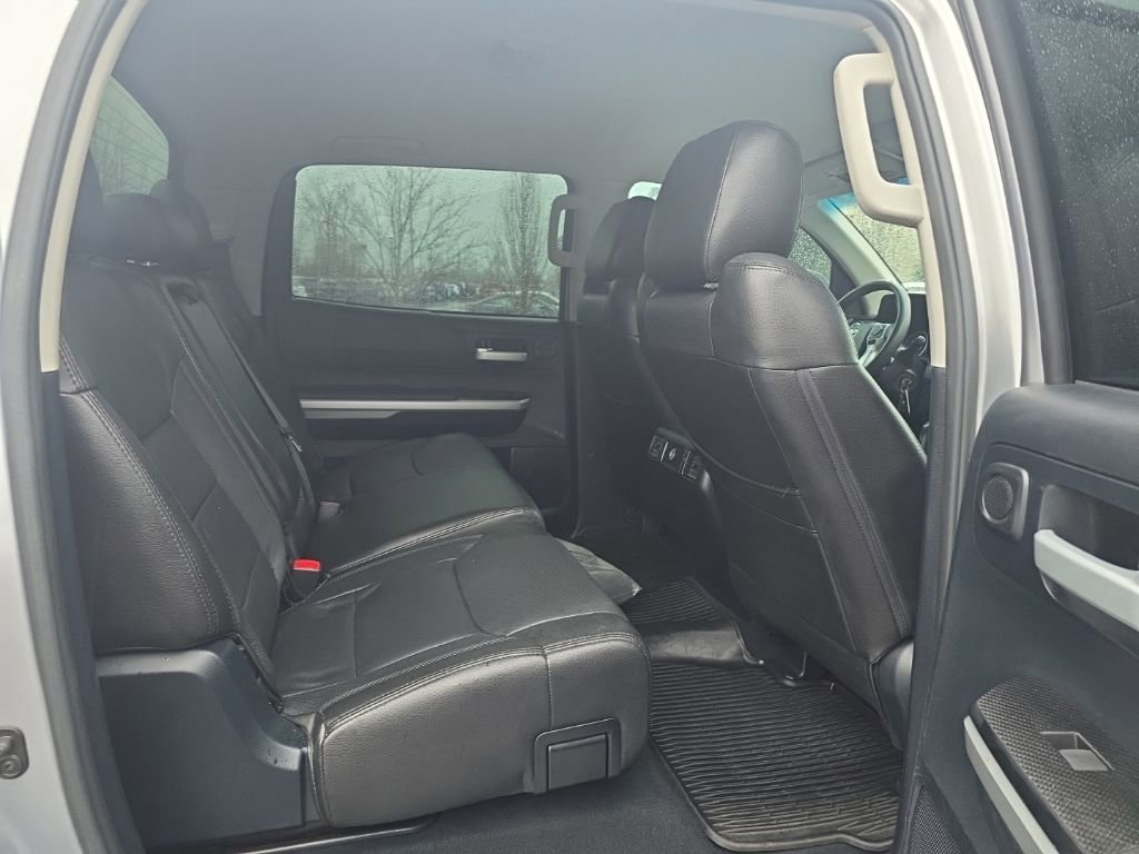 2015 Toyota Tundra SR5