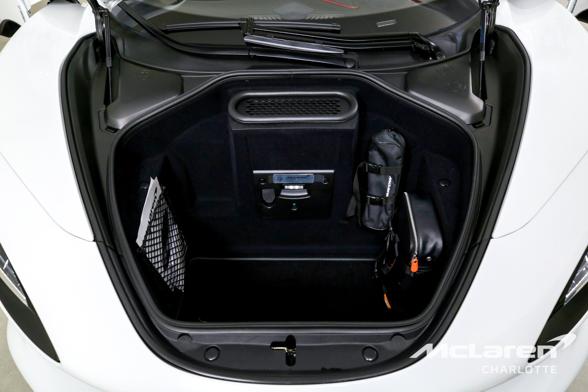 Used 2026 McLaren 750S Spider photo 17