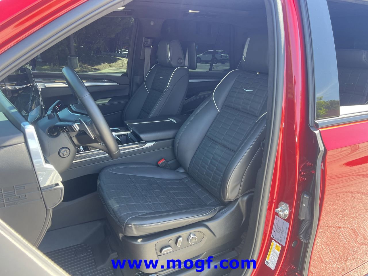 2025 Cadillac Escalade V